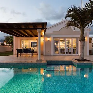 alondra-villas-y-suites.in-canary-islands.com/